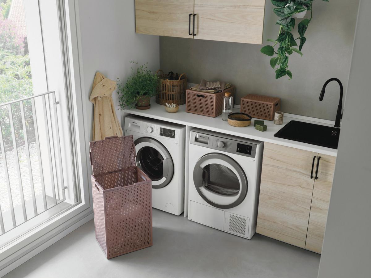 Koš na prádlo KAYA 60 L - magenta, Basics, plast (38/58.5/29cm) - Curver