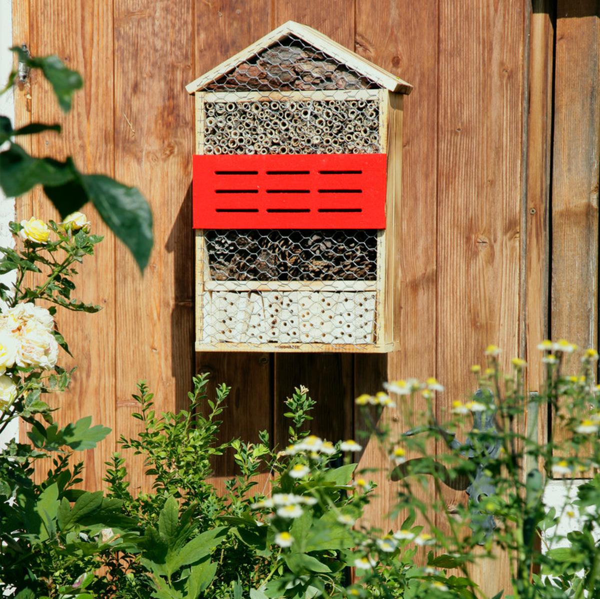 Insektenhotel 5 Sterne - Rot/Naturfarben, Basics, Holz (33,5/49,5/14cm)