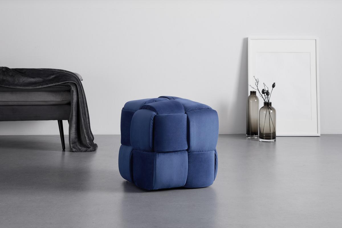Malý designový taburet ELLA, modrý - modrá/černá, Moderní, dřevo/textil (47/47/47cm) - Bessagi Home