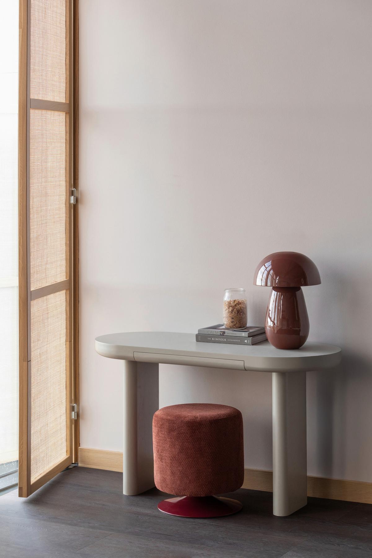 SCHREIBTISCH Mael, Grau B: 120 cm - Grau, Design, Holzwerkstoff (120/50/75cm) - Livetastic
