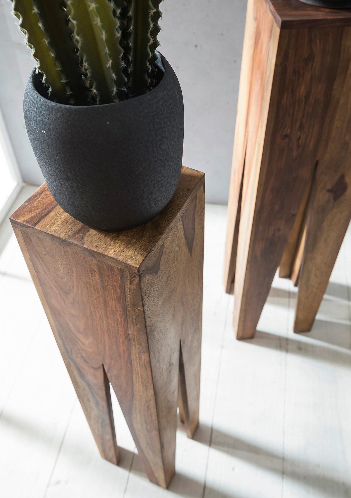 Sada stolků pod květiny KADA z masivního dřeva - barvy akácie, Design, dřevo - MID.YOU