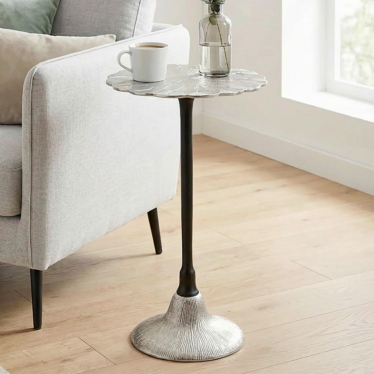 Beistelltisch Silberfarben B: 29 cm - Silberfarben, Design, Metall (29/54/29cm) - Livetastic