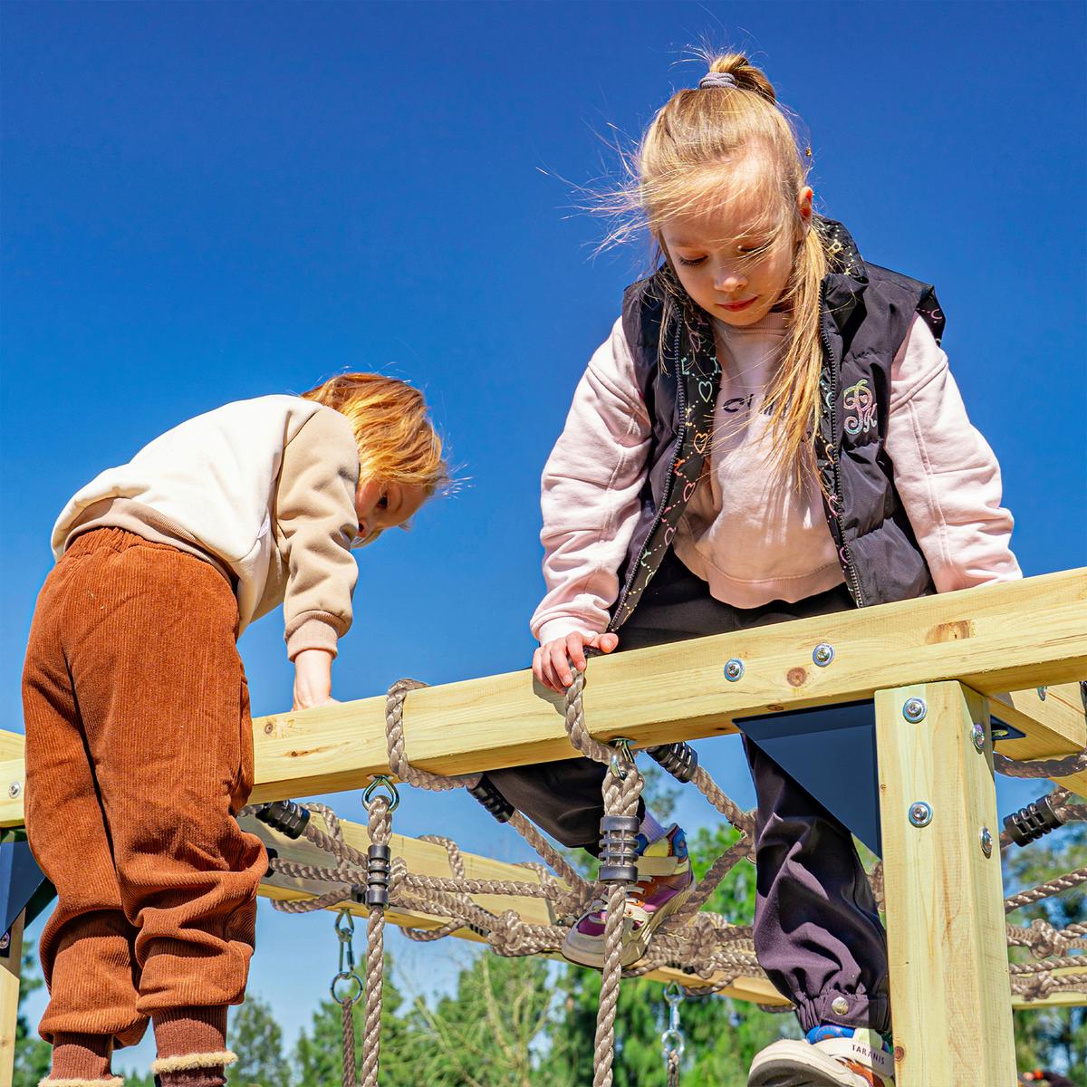 Klettergerüst mit Rutsche Lila - Blau/Lila, Basics, Holz/Kunststoff (522,5/196,2/205cm) - Ambia Garden
