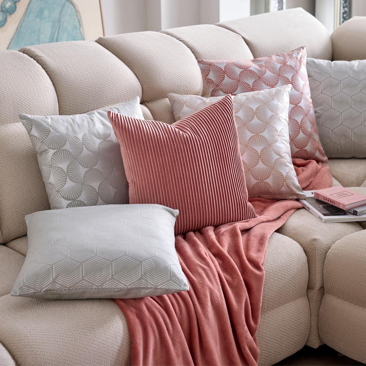 DEKORAČNÝ VANKÚŠ SHINY GRAFIK -EXT- - strieborná, Romantik / Landhaus, textil (45/45cm) - Mömax