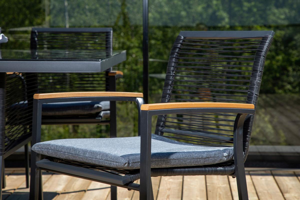 Gartensessel Stapelbar Dallas Stahl - Schwarz/Akaziefarben, KONVENTIONELL, Holz/Kunststoff (57/83,5/63,5cm) - Gardenson