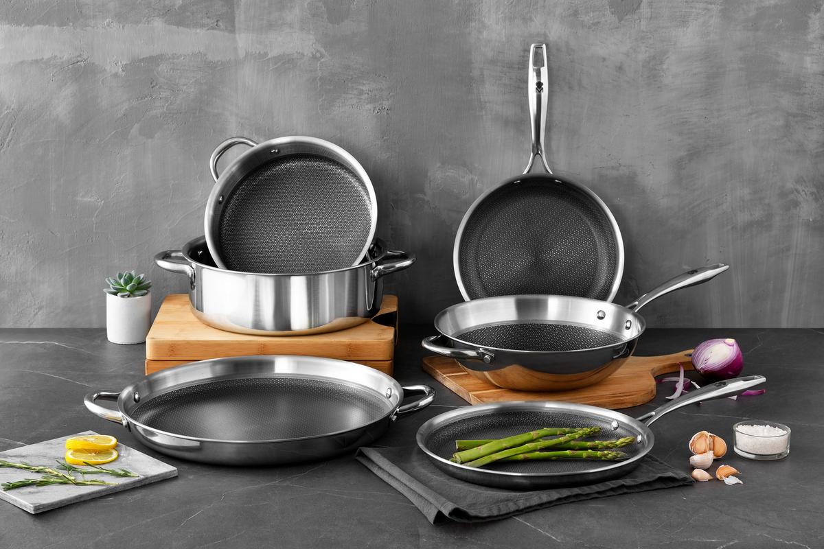 Bratpfanne Hi-Tech 3 D: 20 cm Edelstahl Antihaftbeschichtet - Silberfarben, Basics, Metall (20cm) - Masterpro