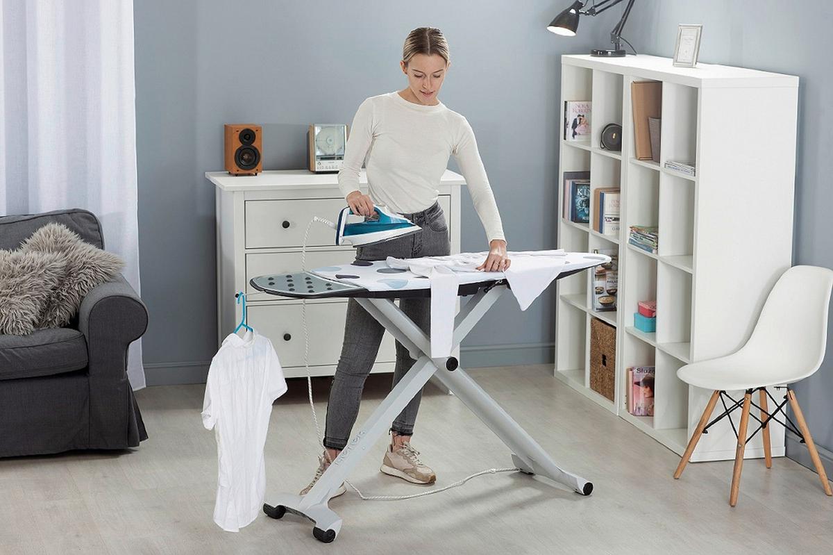 Vasalódeszka Curver - fehér (143/9,4/40cm)