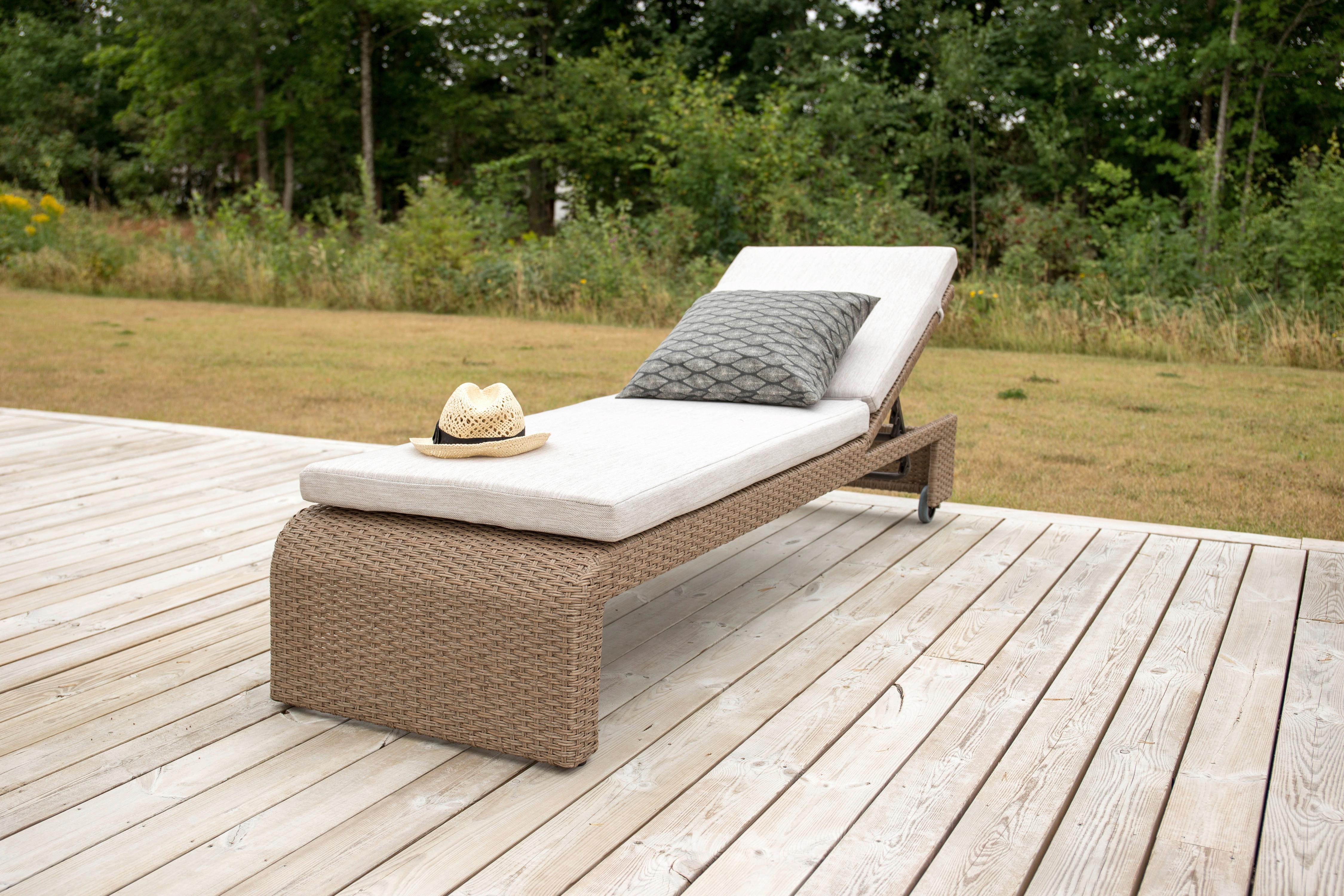 Sonnenliege London - Sandfarben/Hellbraun, KONVENTIONELL, Kunststoff/Textil (60/32/196cm) - Gardenson