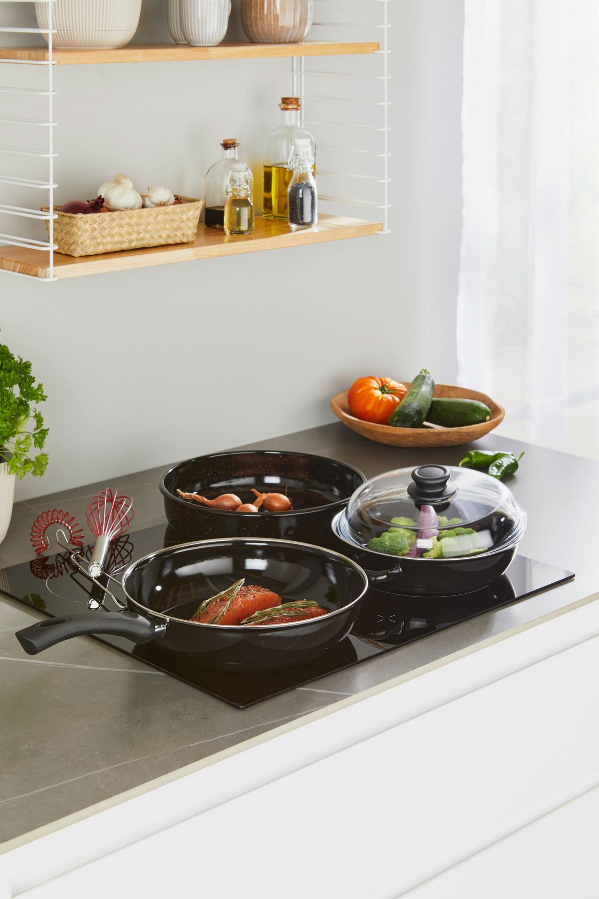 Backform Profi - Schwarz, Basics, Metall (30/30cm) - Kelomat