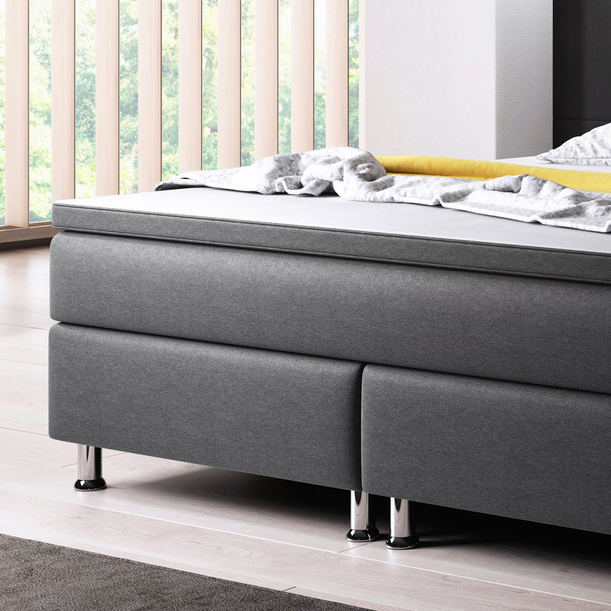 Boxspringbett mit Topper