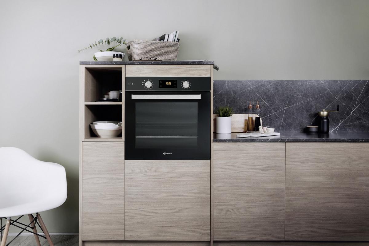 Einbau-Backofen Bak5s B: 59,5 cm Schwarz mit Timer - Schwarz, Basics (59,5/59,5/55,1cm) - Bauknecht