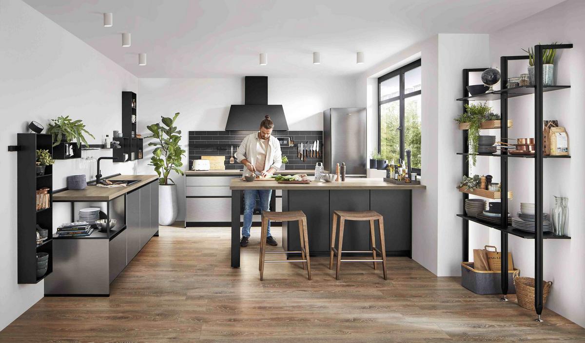 Eckküche Edelstahlfarben Gebürstet, Planbar Nach Maß - Edelstahlfarben, MODERN, Holzwerkstoff - Vertico