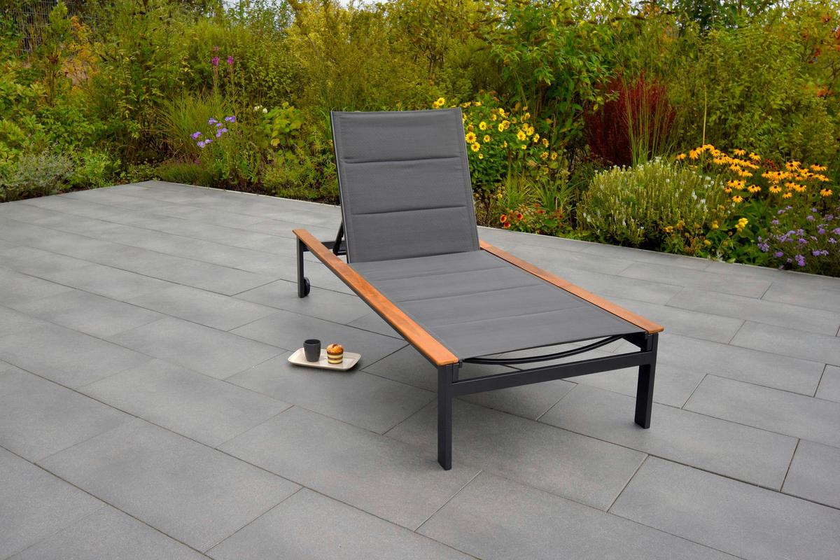 Sonnenliege Paxos Akazienholz/ Metall/Kunststoff mit Rollen - Graphitfarben/Naturfarben, MODERN, Holz/Kunststoff (198/103/84cm) - Gardenson