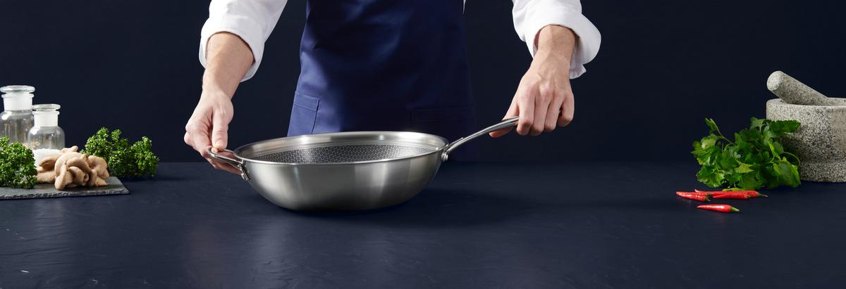 Pánev wok P/V: 30/8 cm - barvy nerez oceli, Moderní, kov (30/8cm) - Gourmesto