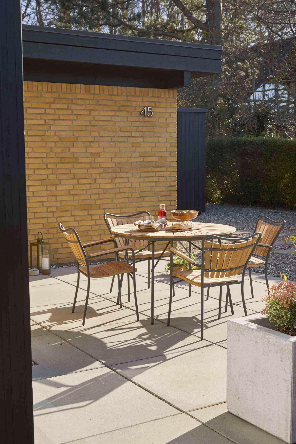 Gartentisch Ellen Teakholz ⌀ 110 cm - Anthrazit/Teakfarben, KONVENTIONELL, Holz/Metall (110/110/74cm) - Gardenson