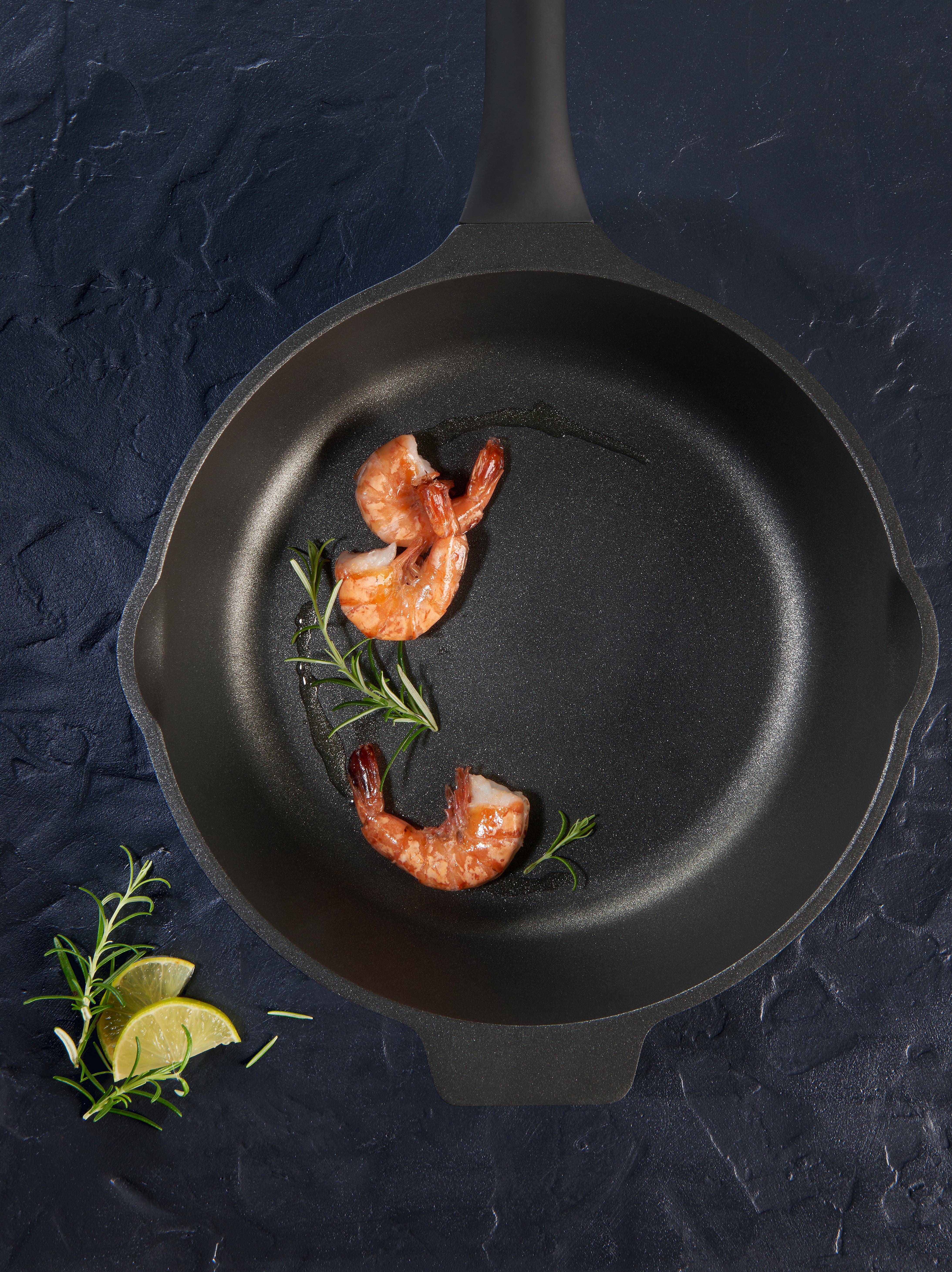 Panvica Black Line, Ø: 28cm - čierna, Konventionell, kov/plast (28/8,5cm) - Gourmesto