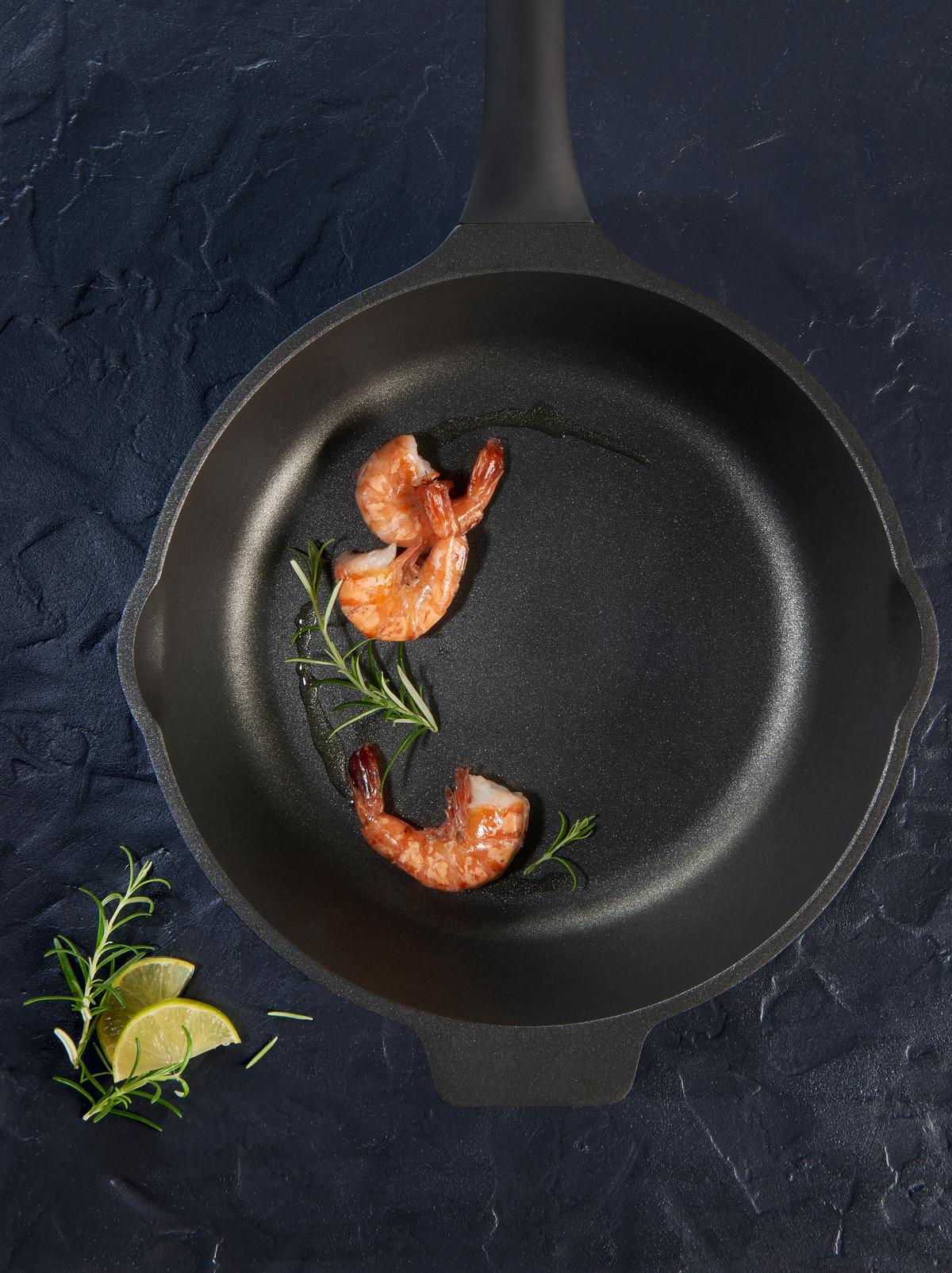 Panvica Black Line, Ø: 28cm - čierna, Konventionell, kov/plast (28/8,5cm) - Gourmesto