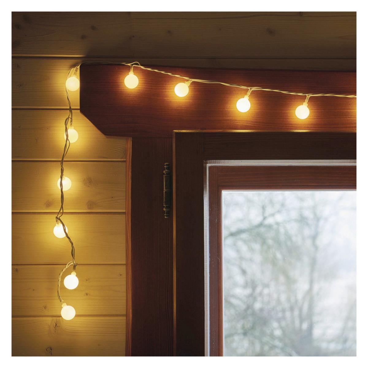 DEKORAČNÉ LED SVIETIDLO teplá biela - biela, Design, kov/plast (400cm)