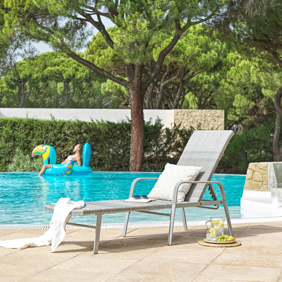 Sonnenliege Maja Aus Polyrattan, verstellbar - Grau, MODERN, Kunststoff/Metall (64.5/52/202cm) - Luca Bessoni