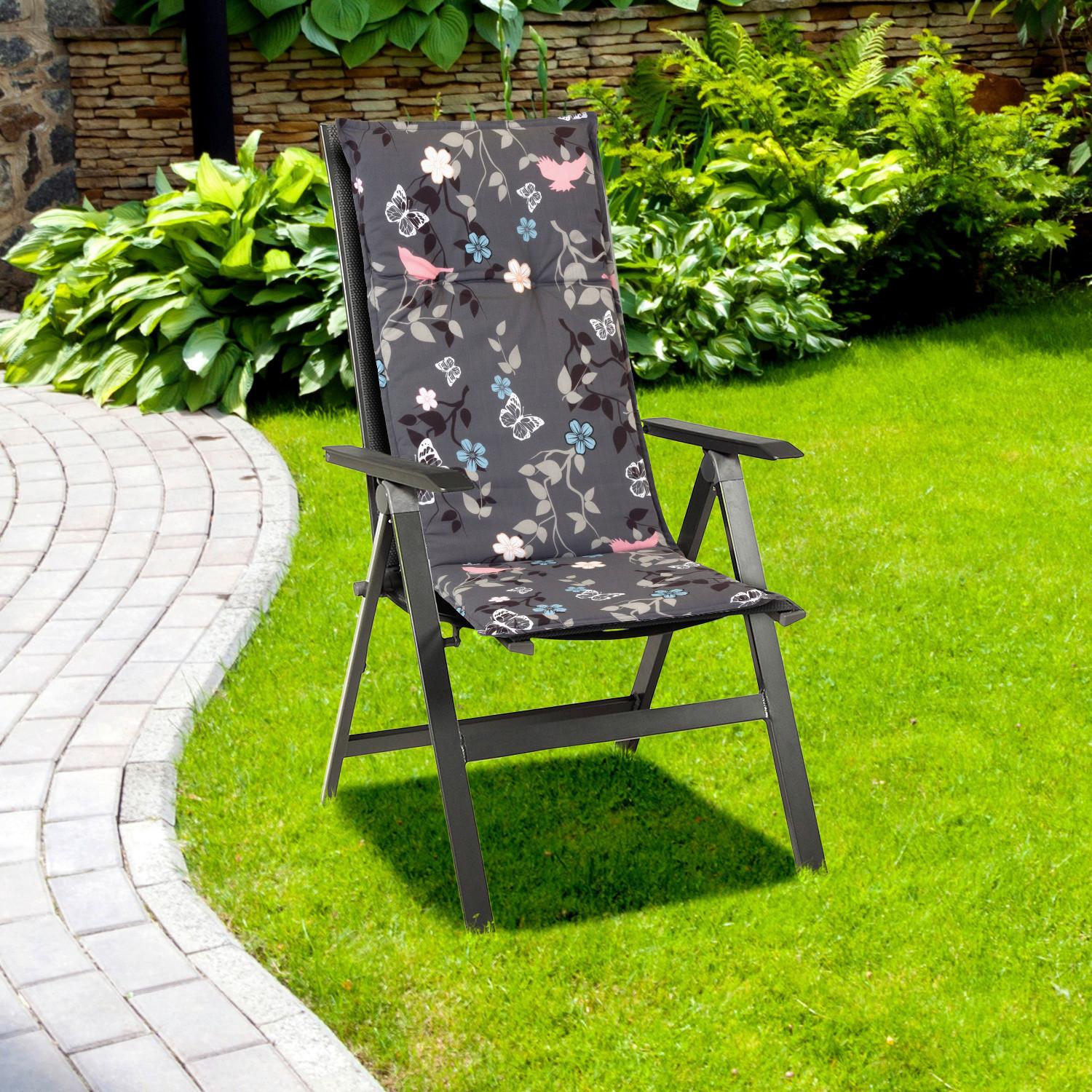 Sesselauflage mit Blumen und Schmetterlingen