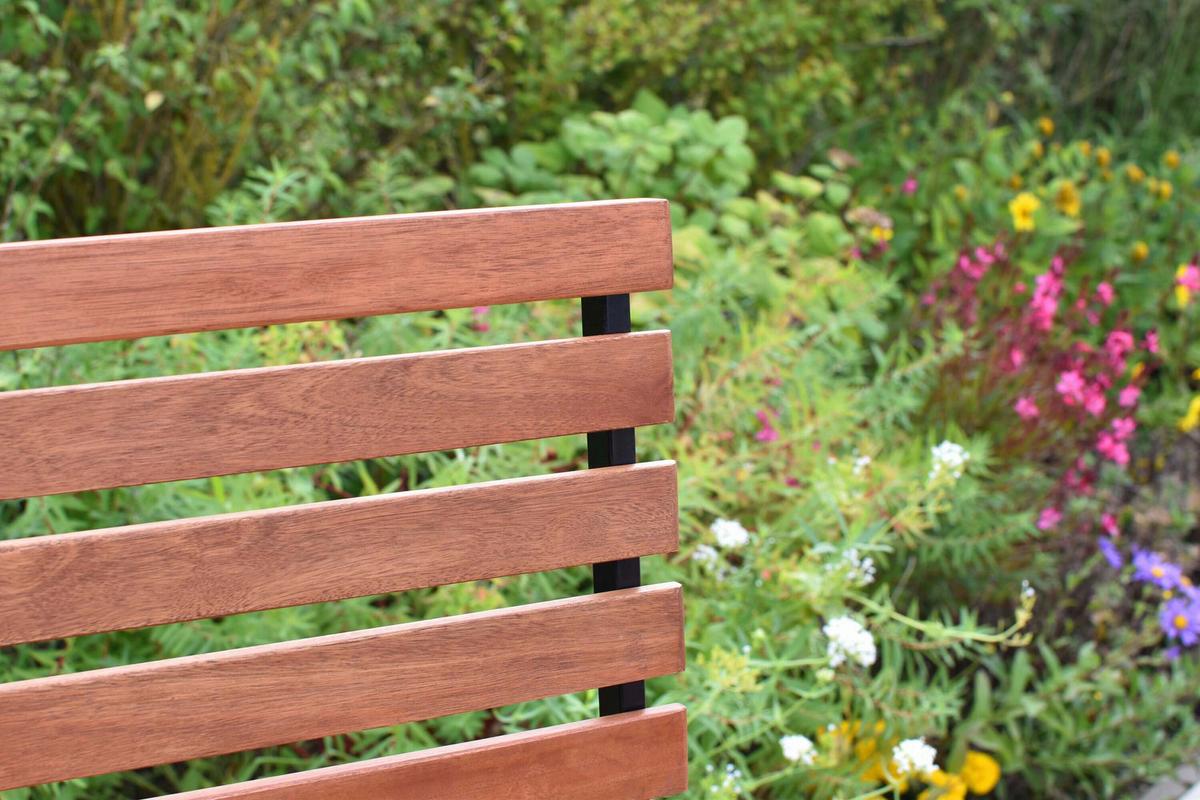 Gartentischgruppe 3tlg. Set - Graphitfarben/Naturfarben, KONVENTIONELL, Holz/Metall - Gardenson