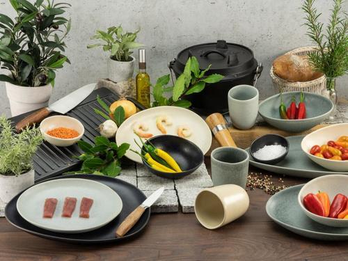 Servírovacia tácka Gourmet-M, Ø: 35cm - čierna, Modern, keramika (35,5/15/3,5cm) - Premium Living