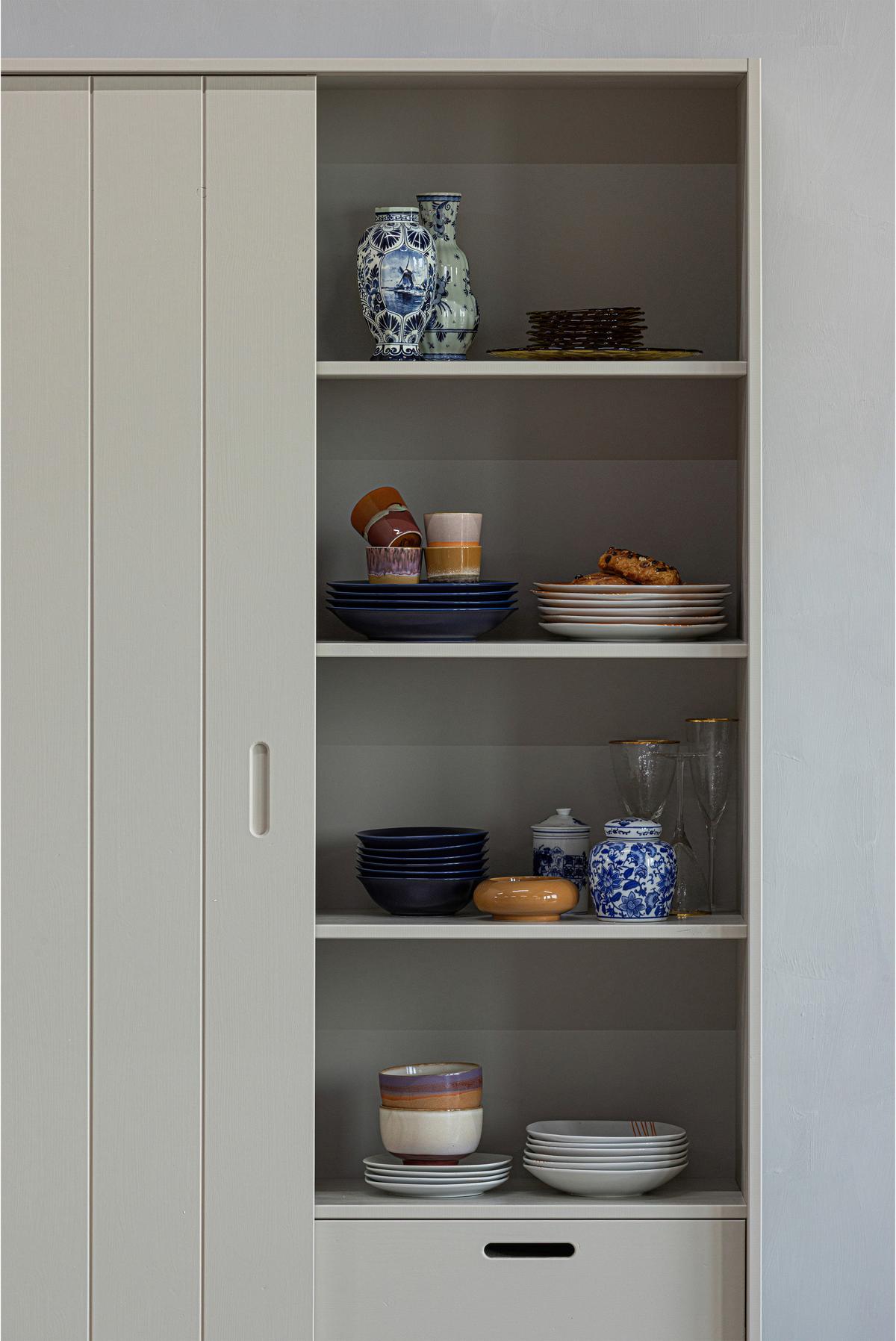 Schiebetürenschrank Mila Grau B: 120 cm - Grau, Design, Holz (120/200/42cm) - Livetastic