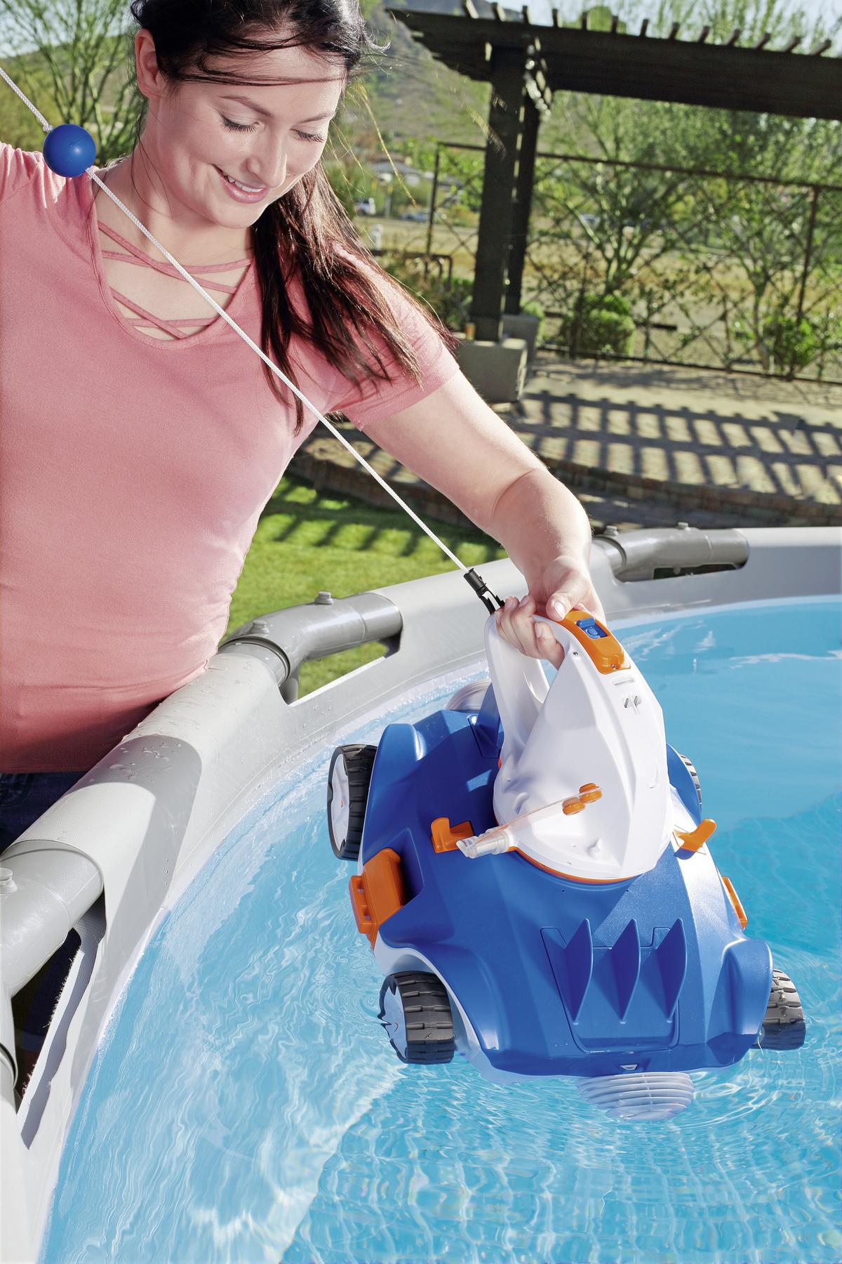 Poolroboter Aquatronix, Akku Laufzeit 90 Min, Tragegriff - Blau/Orange, MODERN, Kunststoff/Metall (45/33/30,5cm) - Bestway