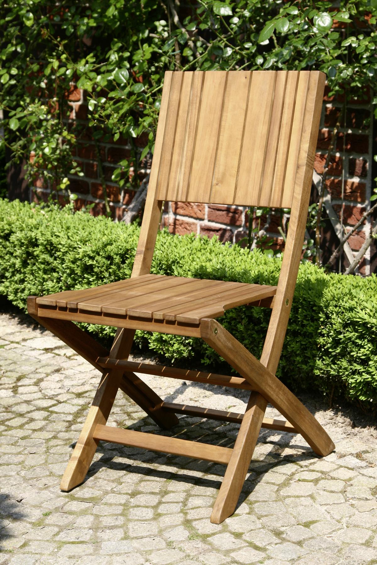 Gartenklappstuhl aus Echtholz » günstig kaufen