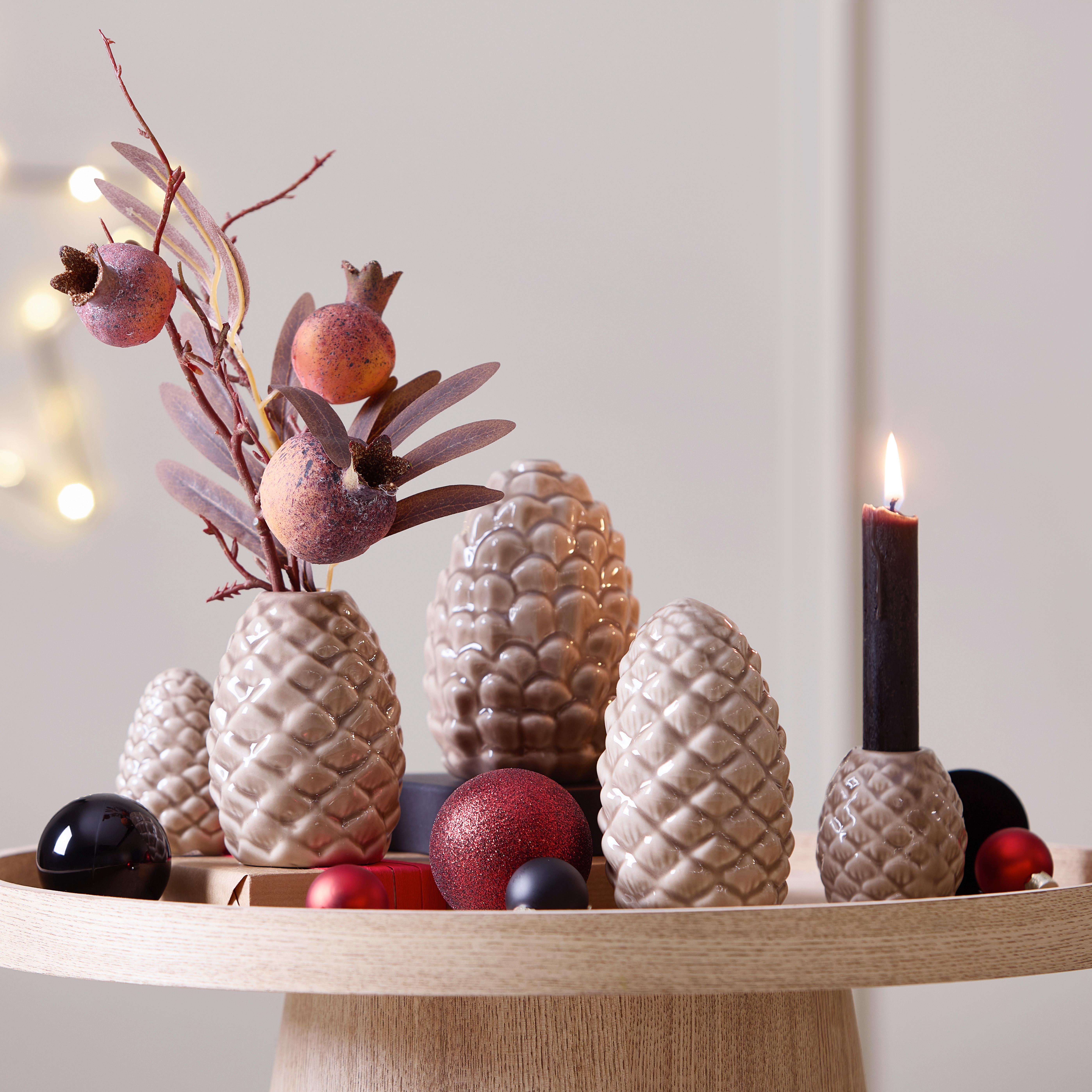 Stojan na sviečku PINECONE - hnedá, Konventionell, keramika (5,5/6cm) - Mömax