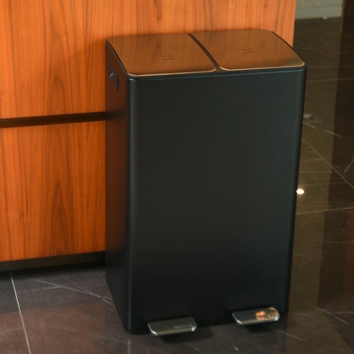 Treteimer Aliya 60l Dunkelgrau Metall Lbh: 45x30x71 Cm - Dunkelgrau/Schwarz, Basics, Kunststoff/Metall (45/30/71cm) - Spirella