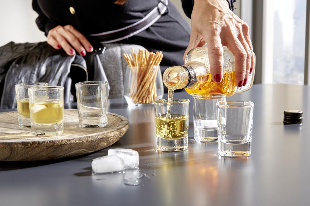 Schnapsglas Tanya 6er-Set, Je ca. 55 ml - Klar, MODERN, Glas