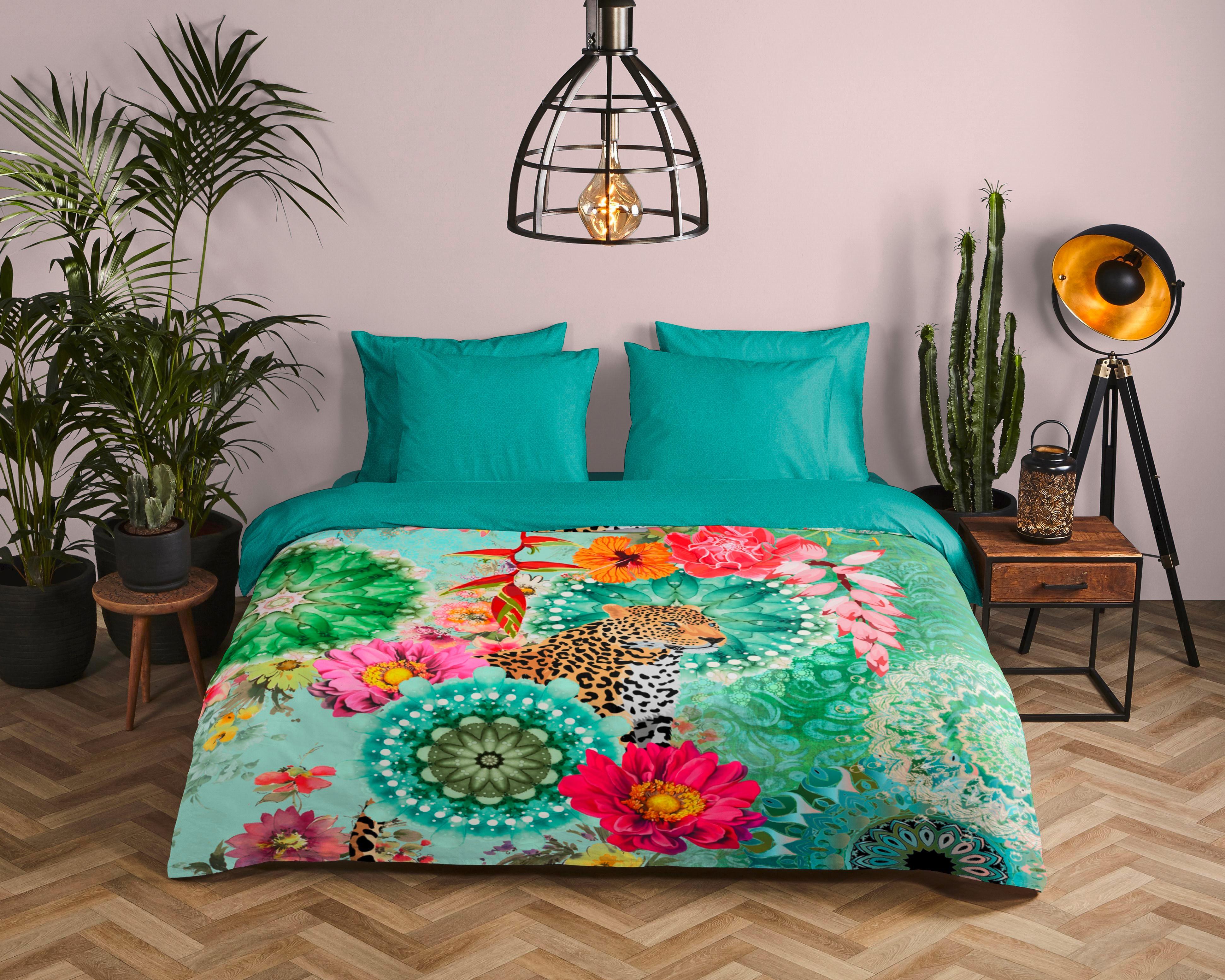 Bunte Wenedebettwäsche mit Leoparden