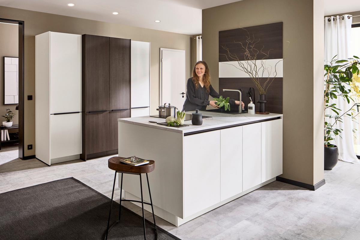 Einbauküche Ip 3150 - Nussbaumfarben/Weiß, MODERN, Holzwerkstoff (226,4cm) - Impuls