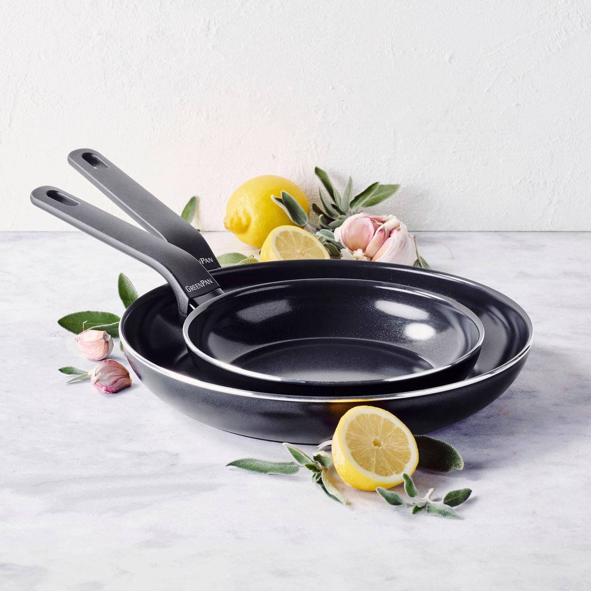 Pfannenset Essence 2-Teilig Schwarz D: 20/28 cm - Schwarz, Basics, Kunststoff/Metall (20 & 28cm) - GreenPan