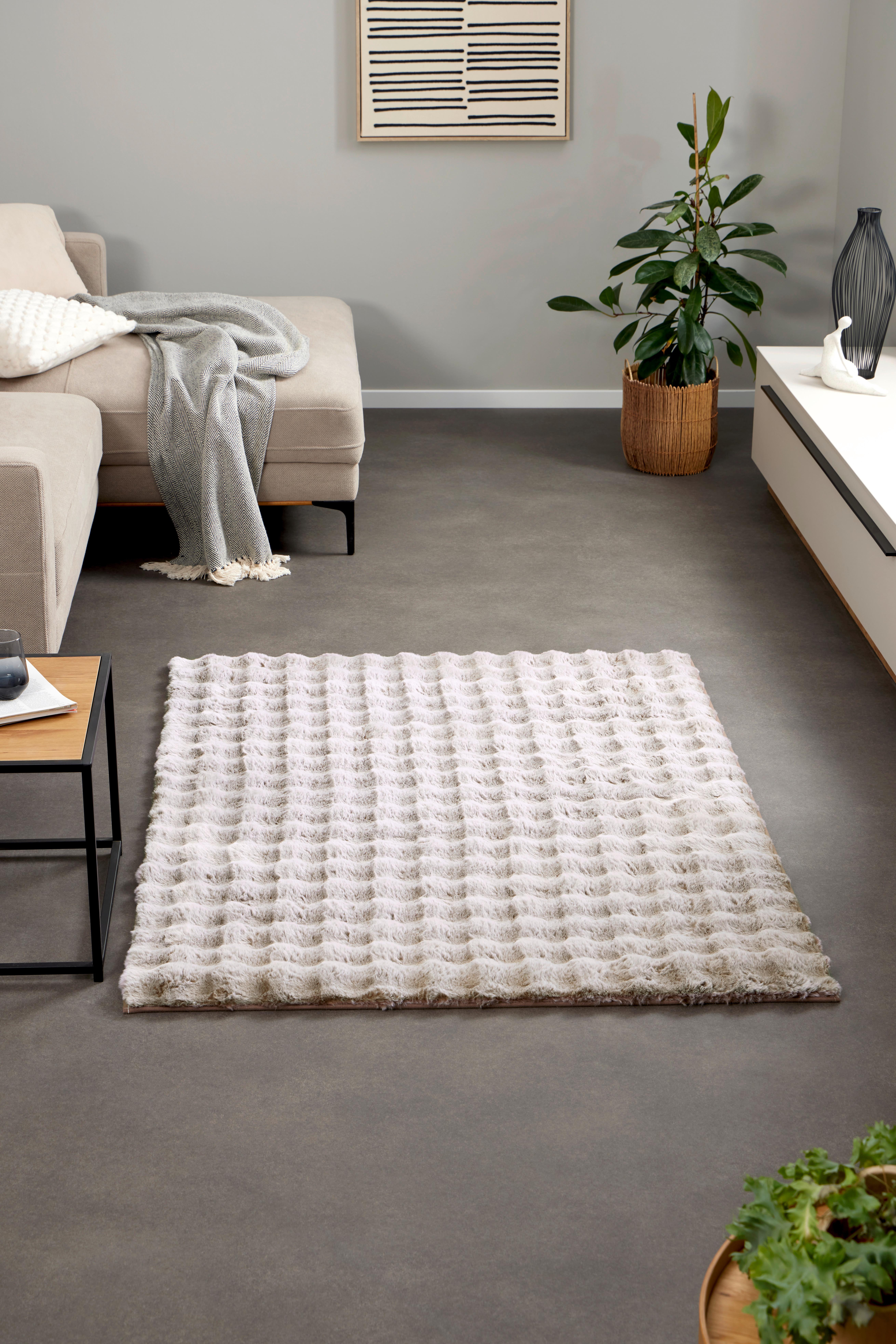 Fellteppich Marlene - Beige, ROMANTIK / LANDHAUS, Textil (120/160cm) - James Wood