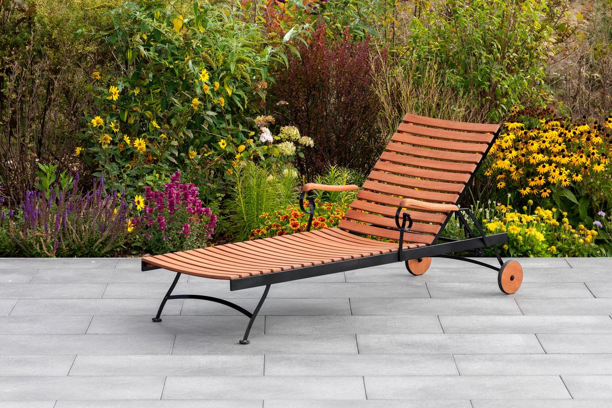 Gartenliege Schossgarten Holz/ Stahl mit Auflage und Rollen - Graphitfarben/Naturfarben, KONVENTIONELL, Holz/Textil (65/31,5/195cm) - Gardenson