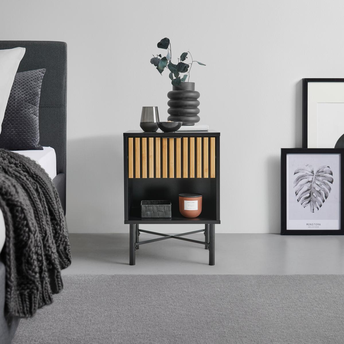 NOČNÝ STOLÍK MADRID -EXKLUSIV- - čierna/prírodná farba, Modern, kov/drevo (40/56/35cm) - Mömax