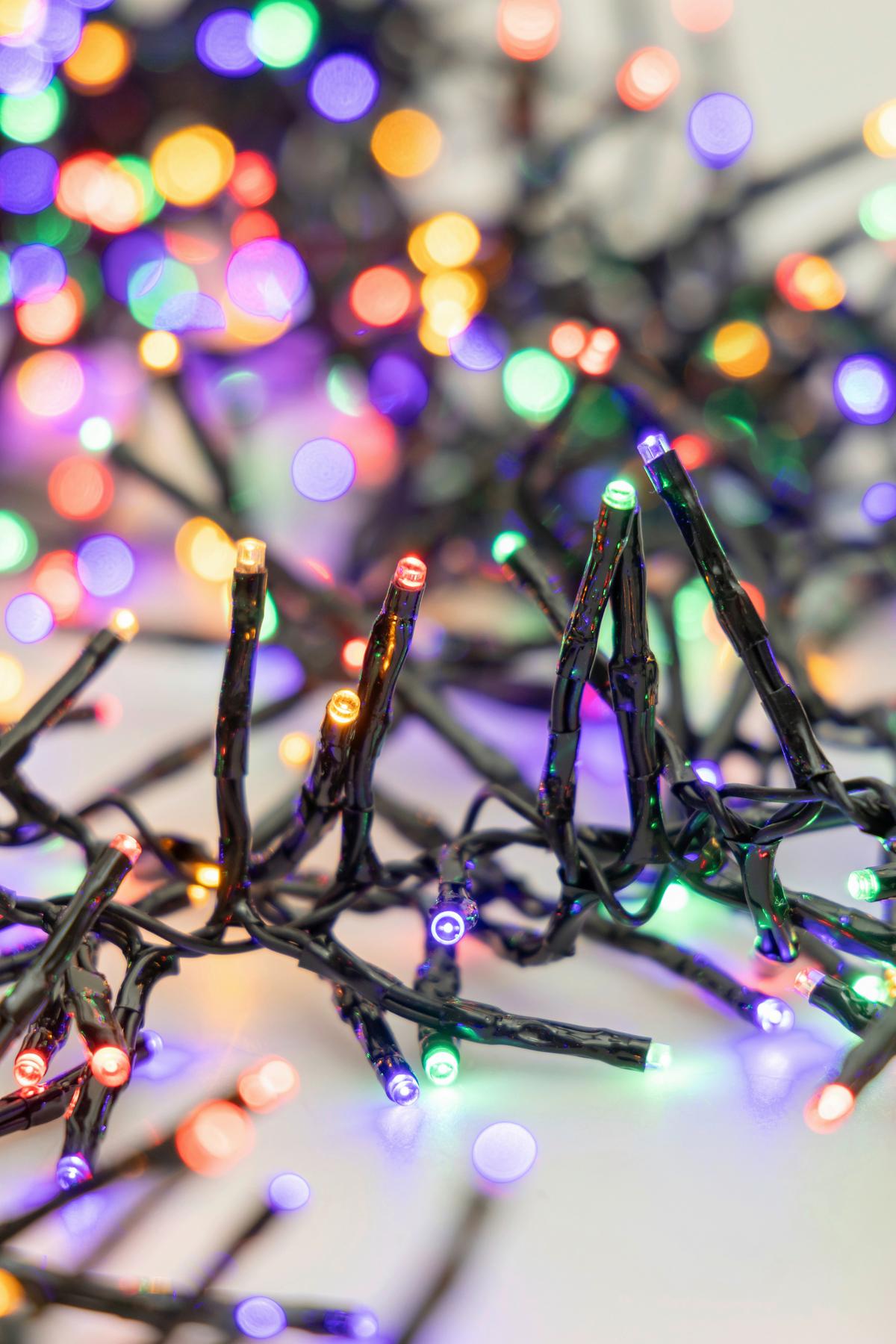 SVETELNÁ REŤAZ OZU - čierna, Romantik / Landhaus, plast (240cm) - Mömax