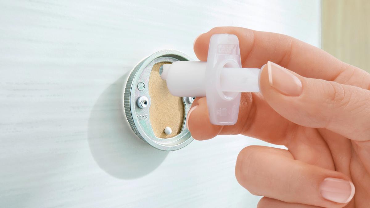 Toilettenpapierhalter Smooz Chromfarben B: 14 Cm - Chromfarben, Trend, Metall (14/10/5cm) - Tesa