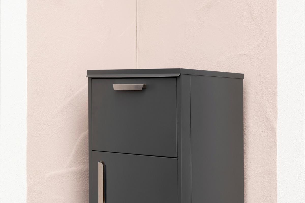 Paketbox Pepe - Anthrazit, KONVENTIONELL, Metall (39/50/114cm)