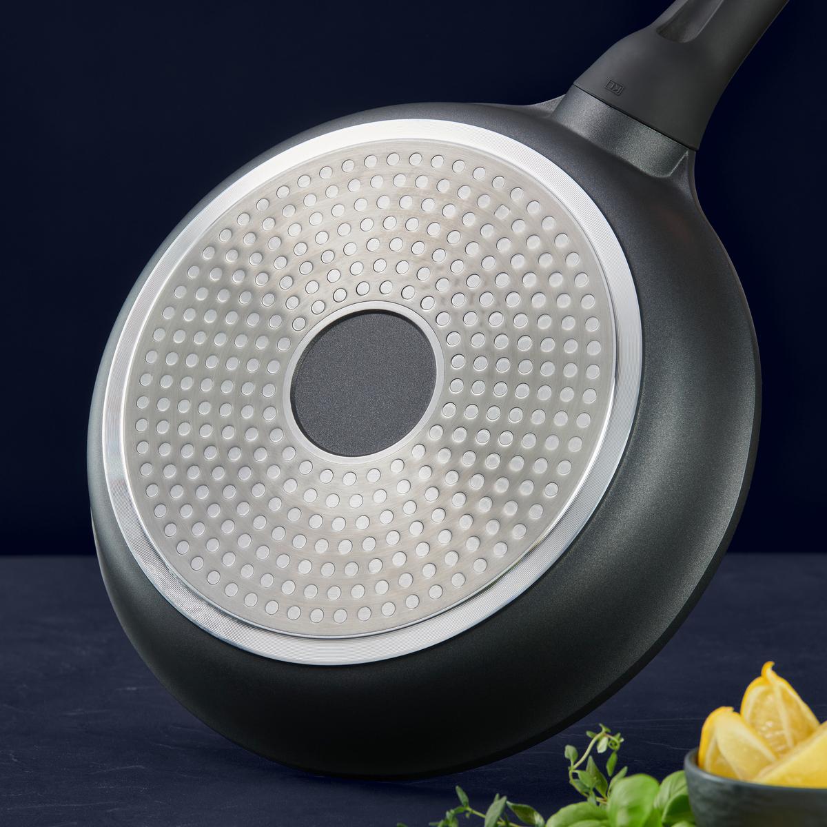 Panvica Black Line, Ø: 24cm - čierna, Konventionell, kov/plast (24/5cm) - Gourmesto