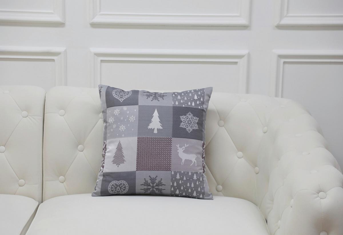Zierkissen Carol - Brombeere, ROMANTIK / LANDHAUS, Textil (45/45cm) - James Wood