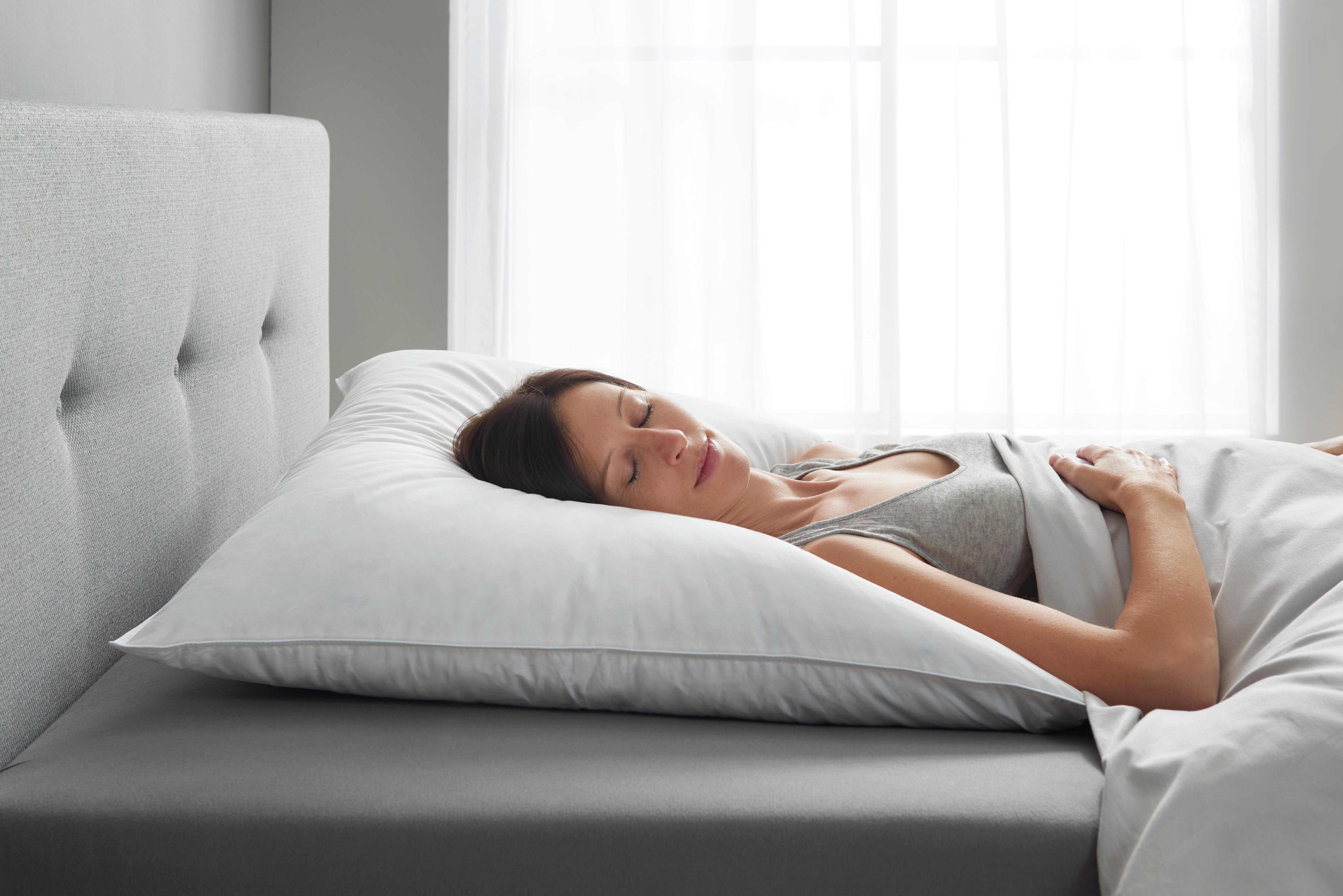 TŘÍKOMOROVÝ POLŠTÁŘ Marion, 70/90cm, bílá - bílá, textil (70/90cm) - Premium Living