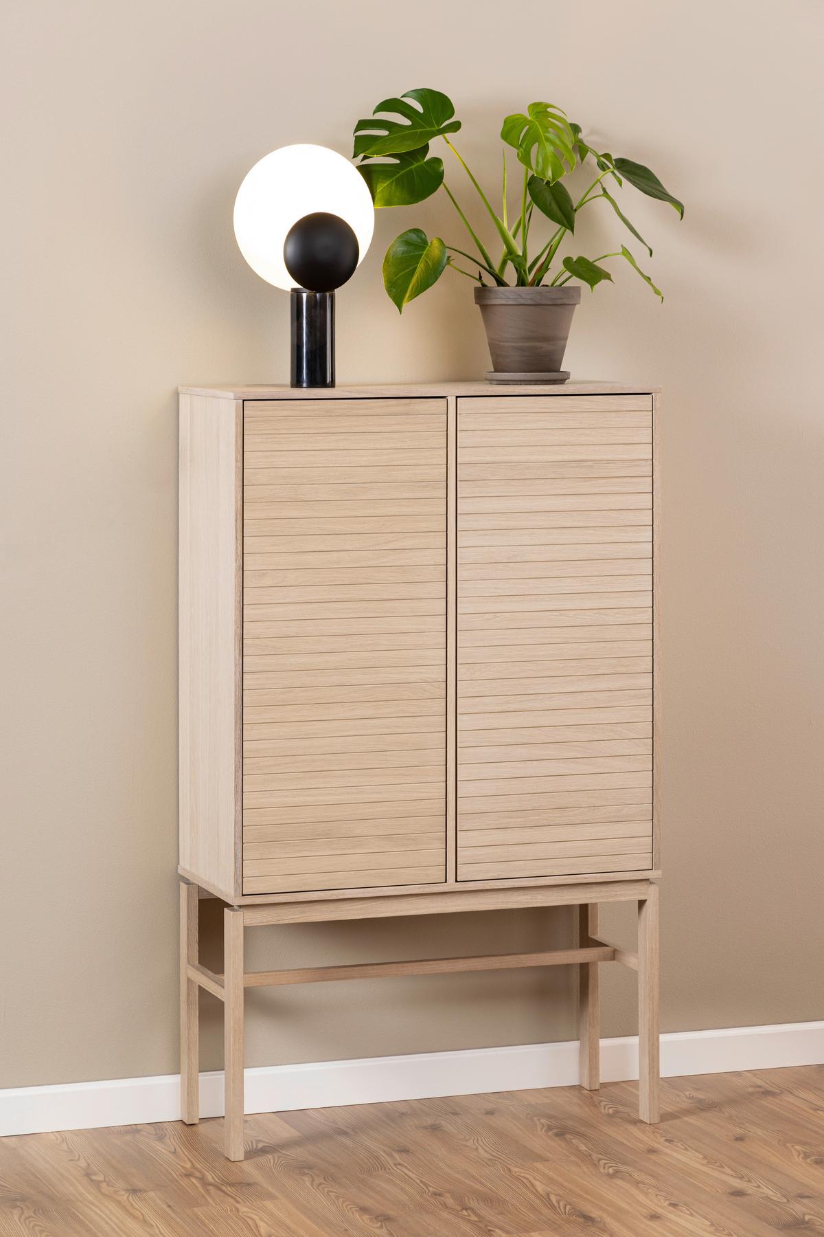 Vysoká komoda LINLEY - biela/farba duba, Design, drevo/kompozitné drevo (90,8/150/40cm) - Livetastic