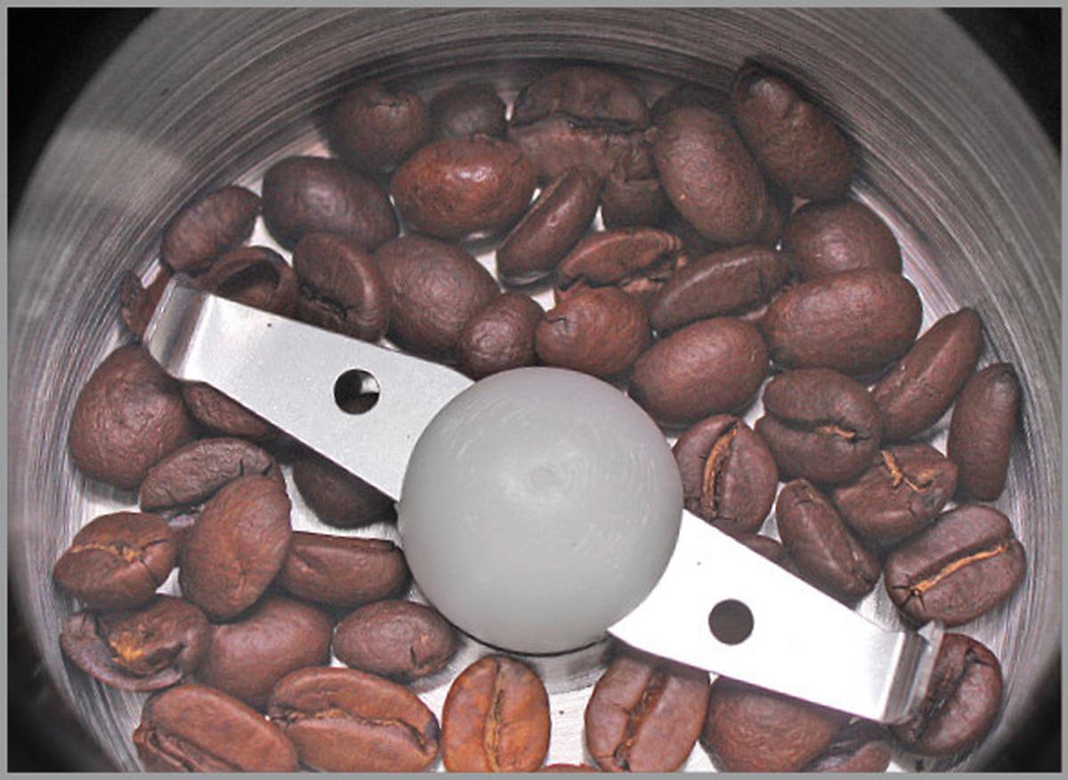 Kaffeemühle Macinino Caffé Edelstahl - Edelstahlfarben, Basics, Kunststoff (10/8/17cm) - Trisa Electronics