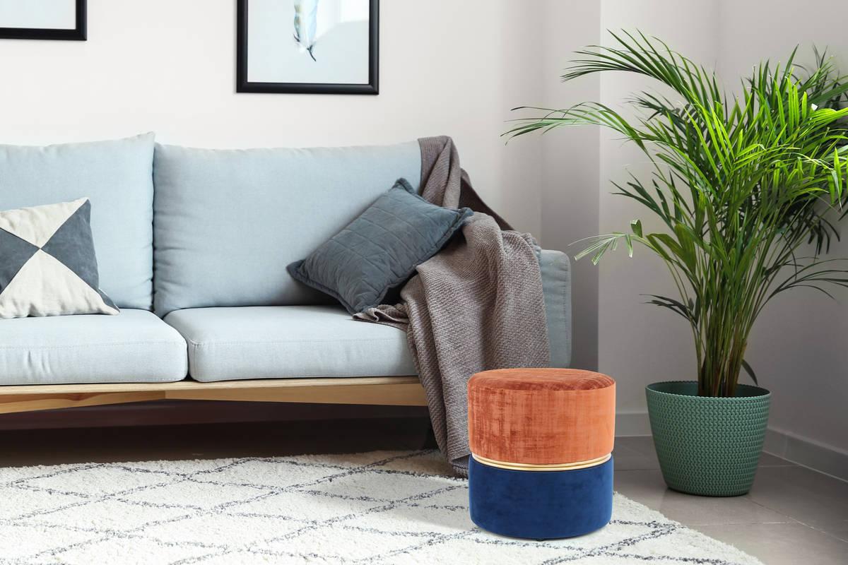 Pouf in Orange und Blau