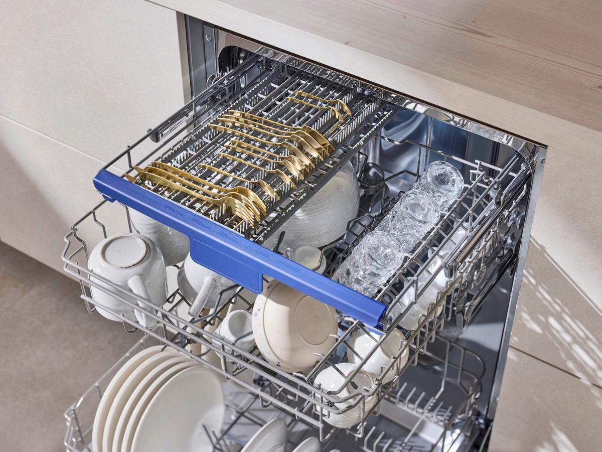 Geschirrspüler Silberfarben B: 59,4 cm - Silberfarben, Basics, Kunststoff/Metall (59,8/81,5/55cm) - Respekta