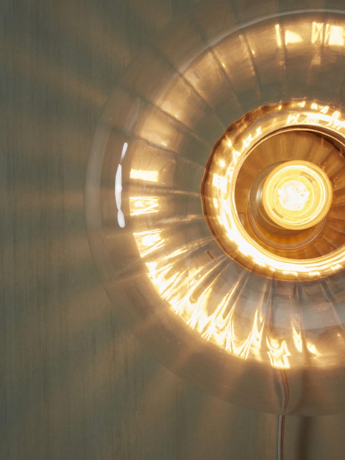 Wandleuchte Brussels 1-Flammig mit Schalter - Transparent/Goldfarben, Basics, Glas/Metall (28cm) - It's about Romi