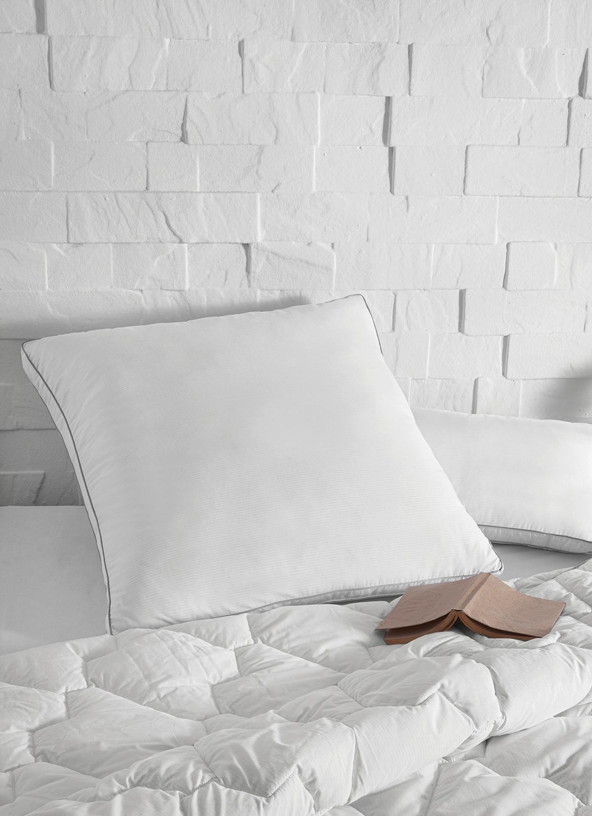 Kopfpolster Tesla Sleep - Weiß, Basics, Textil (80/80/12,4cm) - Yatas